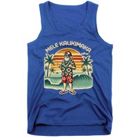 Retro Christmas Surf Mele Kalikimaka Santa Shaka Hawaii Gift Tank Top