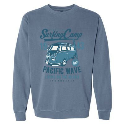 Retro California Surf Vintage Pacific Beach Long Board Wave Garment-Dyed Sweatshirt