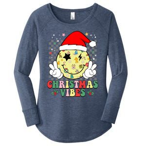 Retro Cute Santa Claus Smile Face Christmas Vibes Xmas Gift Women's Perfect Tri Tunic Long Sleeve Shirt