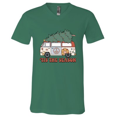 Retro Christmas Tis The Season Truck Christmas Tree Lights V-Neck T-Shirt