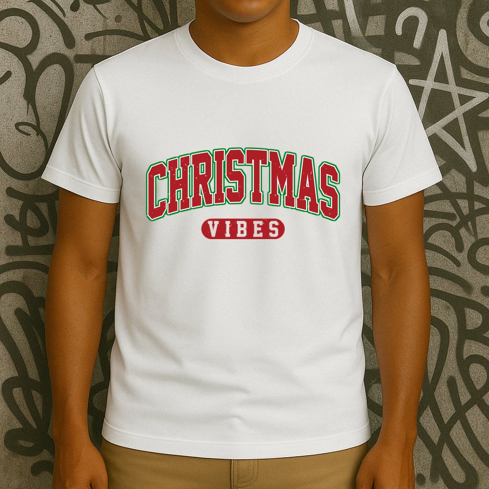 Retro Christmas Vibes T-Shirt