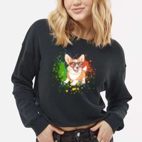 Retro Corgi Vibes – Hipster Dog with Sunglasses Cropped Pullover Crew