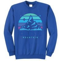 Retro Celeste Vintage Design Mountain Playing Videogames Gift Tall Sweatshirt