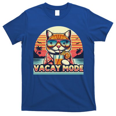 Retro Cat Vacation Summer Family Beach Trip Vacay Mode Ocean Great Gift T-Shirt