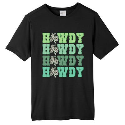 Retro Cowhide Western Howdy St Patricks Day Irish Shamrock Tall Fusion ChromaSoft Performance T-Shirt