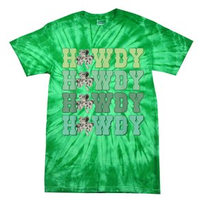 Retro Cowhide Western Howdy Happy St Patrick's Day Irish Shamrock Tie-Dye T-Shirt