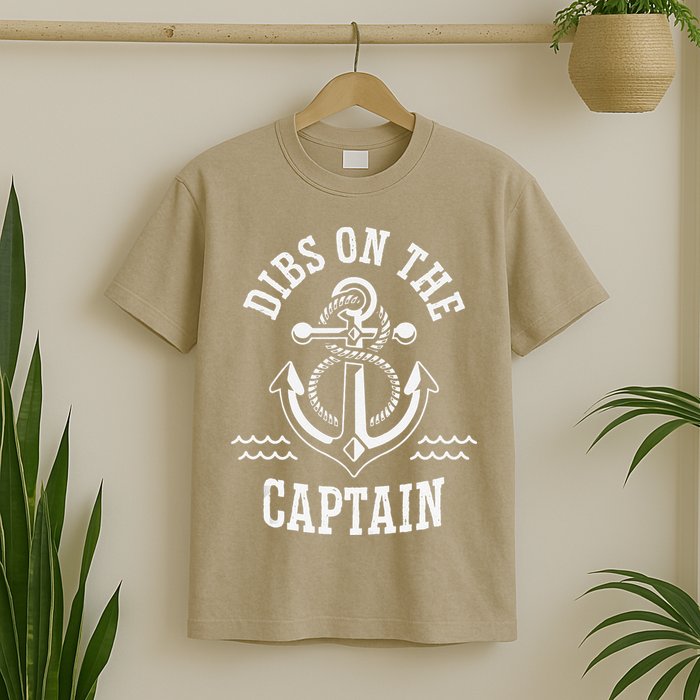 Retro Captain Wife Dibs On The Captain Funny FIshing Quote T-Shirt