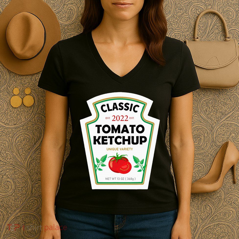 Red Diy Costume Matching Couples Groups Halloween Women's V-Neck T-Shirt
