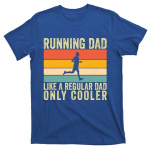 Running Dad Design For Father Day Marathon Runner Gift T-Shirt