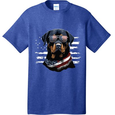 Rottweiler Dog Dad Dog Mom USA Flag 4th Of July T-Shirt