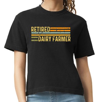 Retired Dairy Farmer Distressed Retirement Retire Cow Cattle Comfort Colors Boxy T-Shirt