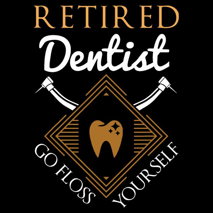 Retired Dentist Funny Dentist Retirement Gift T-Shirt