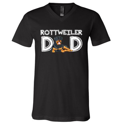 Rottweiler Dad Gift Fathers Day Rottweiler V-Neck T-Shirt