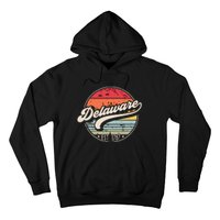 Retro Delaware Home State De Cool 70s Style Sunset Hoodie