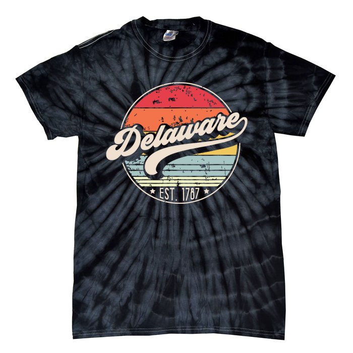 Retro Delaware Home State De Cool 70s Style Sunset Tie-Dye T-Shirt