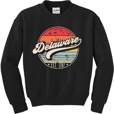 Retro Delaware Home State De Cool 70s Style Sunset Kids Sweatshirt