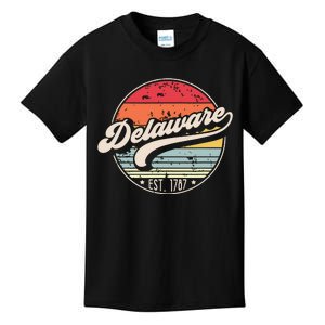 Retro Delaware Home State De Cool 70s Style Sunset Kids T-Shirt