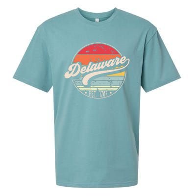 Retro Delaware Home State De Cool 70s Style Sunset Sueded Cloud Jersey T-Shirt