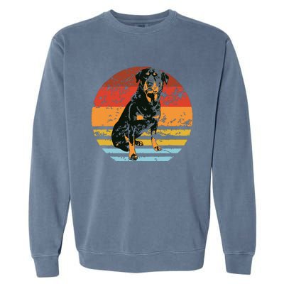 Rottweiler Dogs Retro Style Rottie Cool Cute Pet Doglover Garment-Dyed Sweatshirt