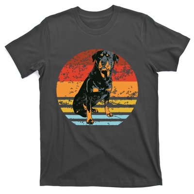 Rottweiler Dogs Retro Style Rottie Cool Cute Pet Doglover T-Shirt