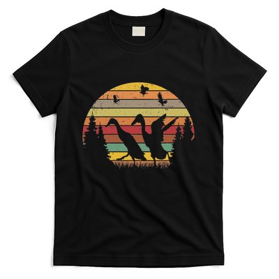 Running Duck Retro Runner Duck Vintage T-Shirt
