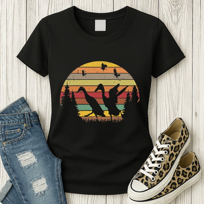Running Duck Retro Runner Duck Vintage Womens T-Shirt