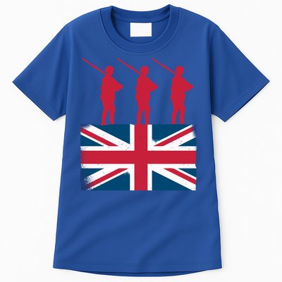 Remembrance Day Remember The Fallen British Flag Veteran Gift Tall T-Shirt