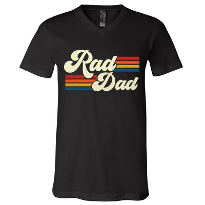 Rad Dad Shirt Vintage Retro Fathers Day Gift V-Neck T-Shirt