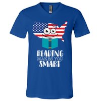 Reading Makes You Smart V-Neck T-Shirt