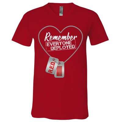 RED Remember Everyone Deployed Dog tags V-Neck T-Shirt