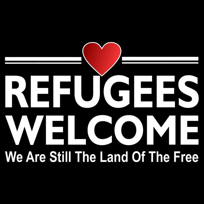 Refugees Welcome We Are Still The Land Of The Free Premium T-Shirt