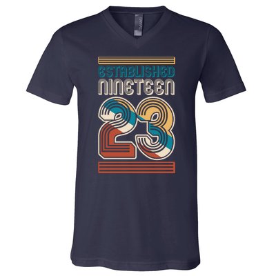 Retro Established Nineteen 23 1923 100th Birthday V-Neck T-Shirt