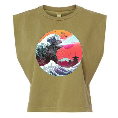 Retro 80's Godzilla Attack Wave Garment-Dyed Women's Muscle Tee