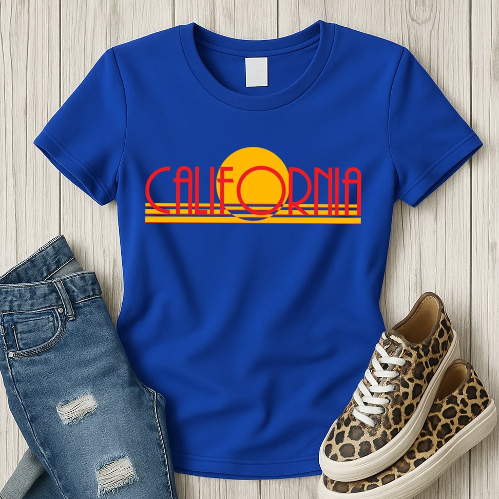 Retro California Sun Sunset Logo Womens T-Shirt