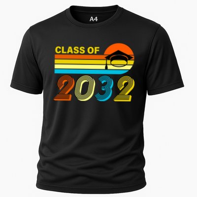 Retro Class of 2032 Future Graduate Performance Shirt