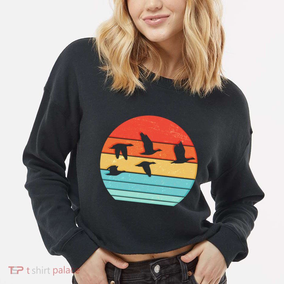 Retro Duck Hunting Sunset Cropped Pullover Crew