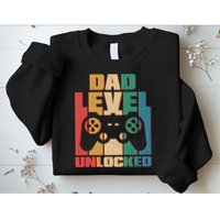 Retro New Dad Level Unlocked Video Gamer Sweatshirt