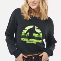 Retro Social Distancing World Champion Sasquatch Cropped Pullover Crew