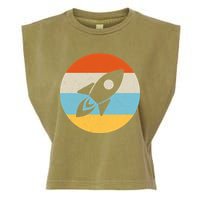 Retro Sunset Spaceship Garment-Dyed Women's Muscle Tee