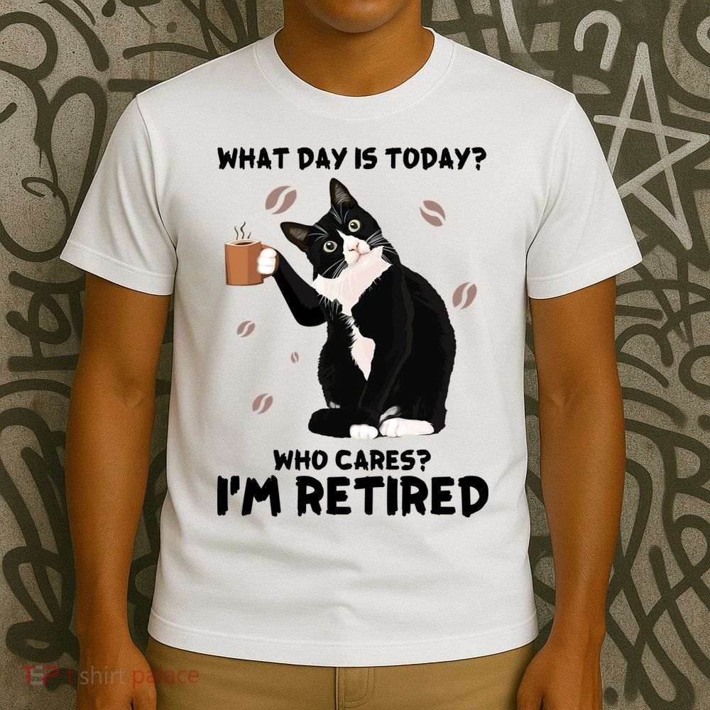 Retired Funny Cat Retirement T-Shirt