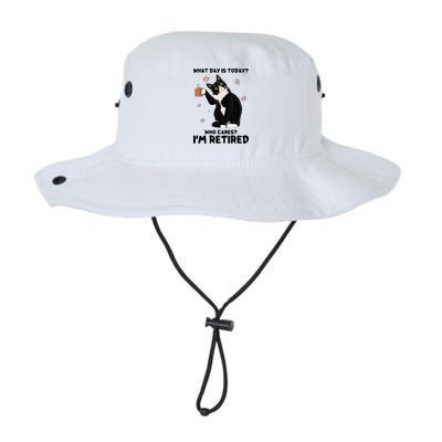Retired Funny Cat Retirement Bucket Hat