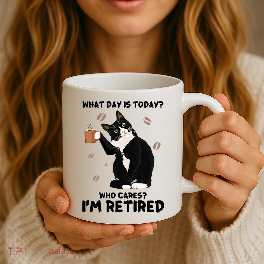 Retired Funny Cat Retirement Mug