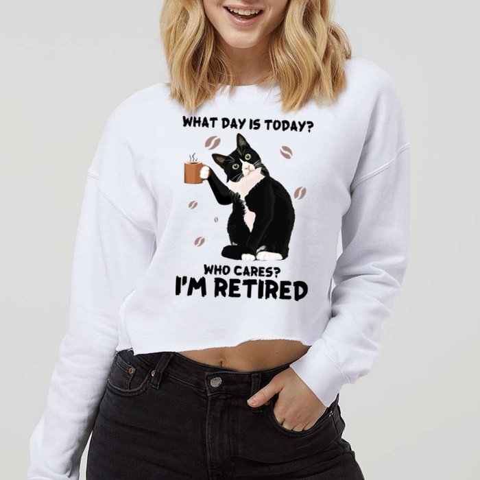 Retired Funny Cat Retirement Cropped Pullover Crew