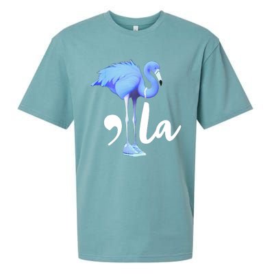 Retro Flamingo Chucks And Pearls Comma La Kamala Harris 2024 Sueded Cloud Jersey T-Shirt