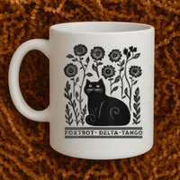 Retro Foxtrots Deltas Tangos Flower Art Cat In Flowers V-Neck Mug