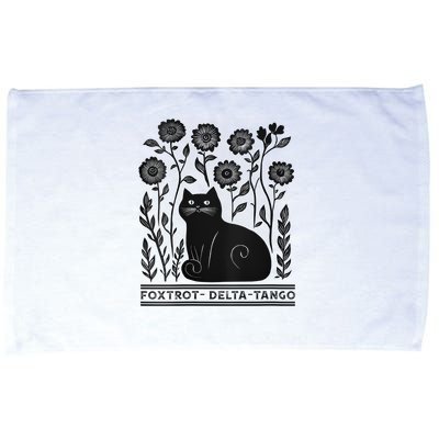 Retro Foxtrots Deltas Tangos Flower Art Cat In Flowers V-Neck Microfiber Hand Towel