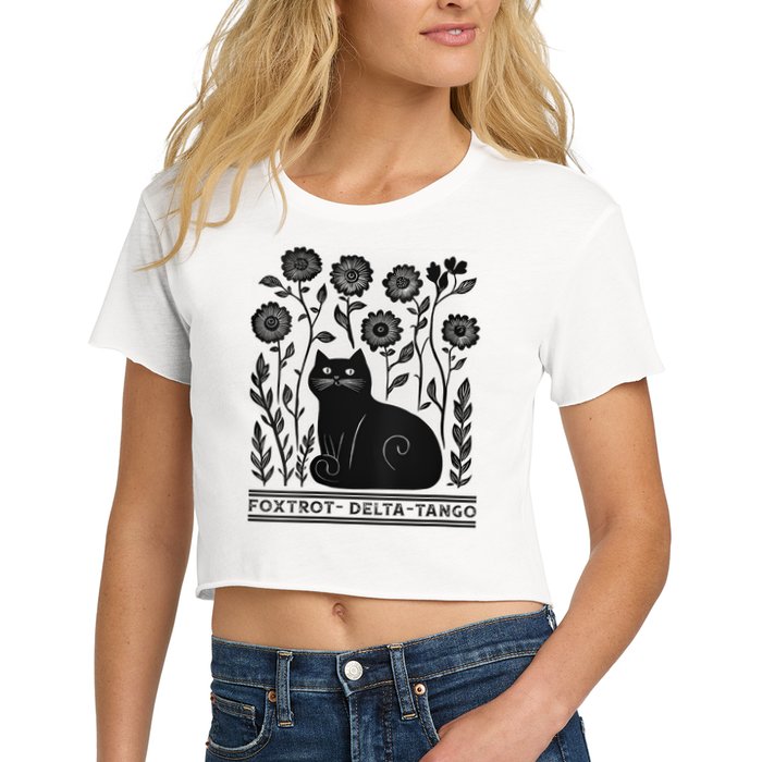 Retro Foxtrots Deltas Tangos Flower Art Cat In Flowers V-Neck Crop Top