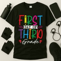 Retro First Day Of Third Grade Team Students Back To School T-Shirt