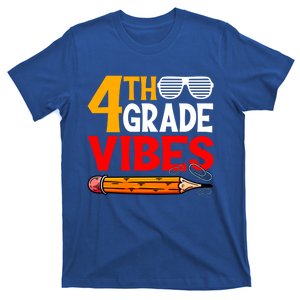 Retro First Day Of School 4Th Grade Vibes Back To School Gift T-Shirt