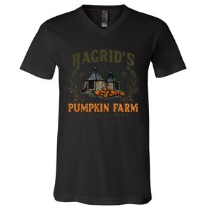 Retro Fall HagridS Pumpkin Farm Patch Autumn Pumpkin Garden Gift V-Neck T-Shirt